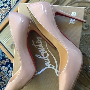 ❗️SOLD❗️on Tradesy Christian Louboutin